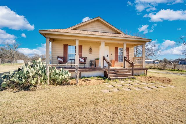 8103 County Road 409, Grandview, TX 76050