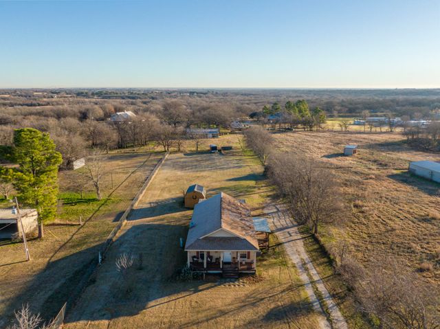 8103 County Road 409, Grandview, TX 76050