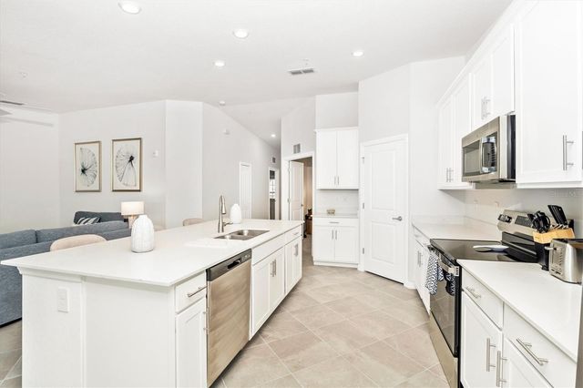 17505 OPAL SAND DRIVE 206, Venice, FL 34293