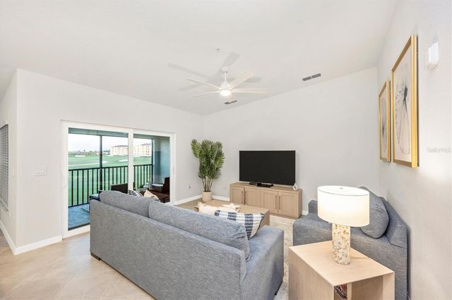 17505 OPAL SAND DRIVE 206, Venice, FL 34293