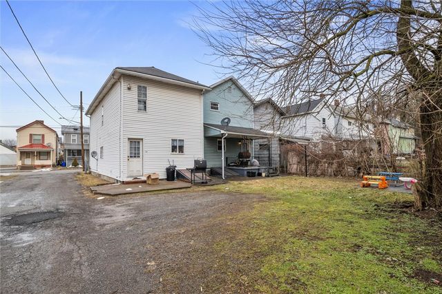 302 E Home St, New Castle, PA 16101