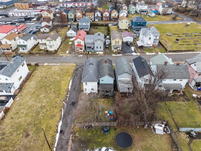 302 E Home St, New Castle, PA 16101