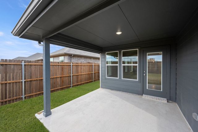 810 Misty Lane, Cleburne, TX 76033