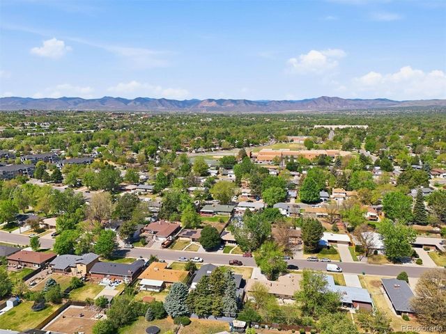 2955 S Zurich Ct, Denver, CO 80236