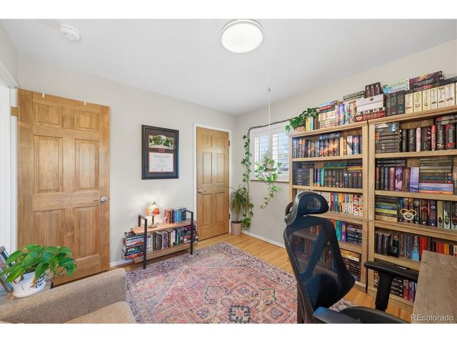 2955 S Zurich Ct, Denver, CO 80236