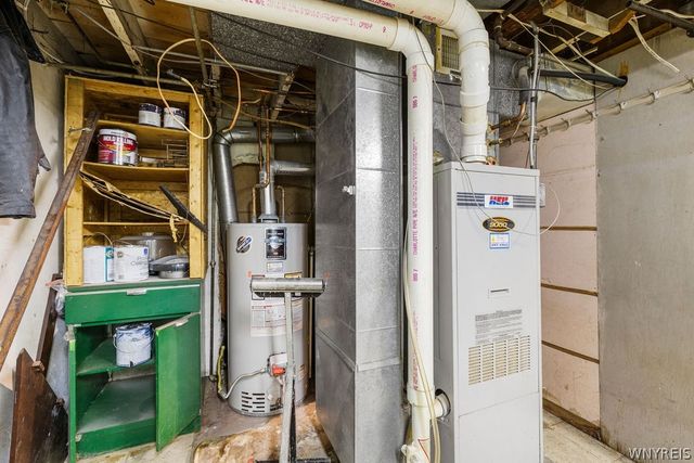 404 East Stenzil Street, North Tonawanda, NY 14120