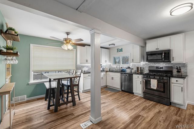 404 East Stenzil Street, North Tonawanda, NY 14120