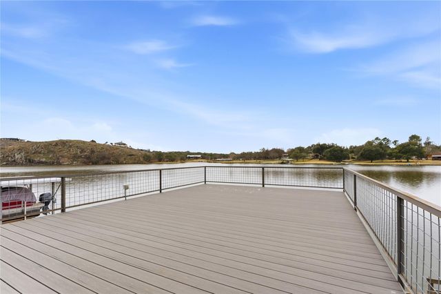 833 Sandy Mountain DR, Llano, TX 78643