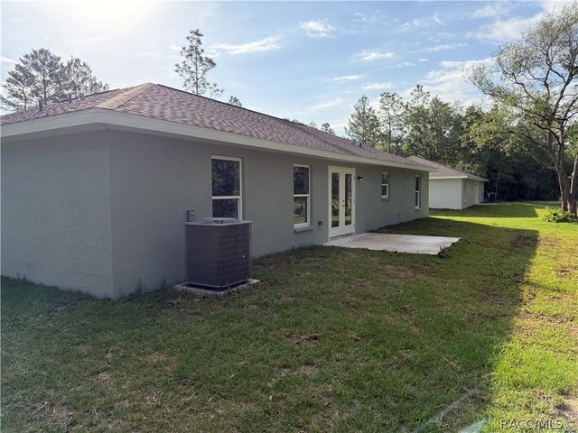 8530 N Gilovu Drive, Citrus Springs, FL 34433