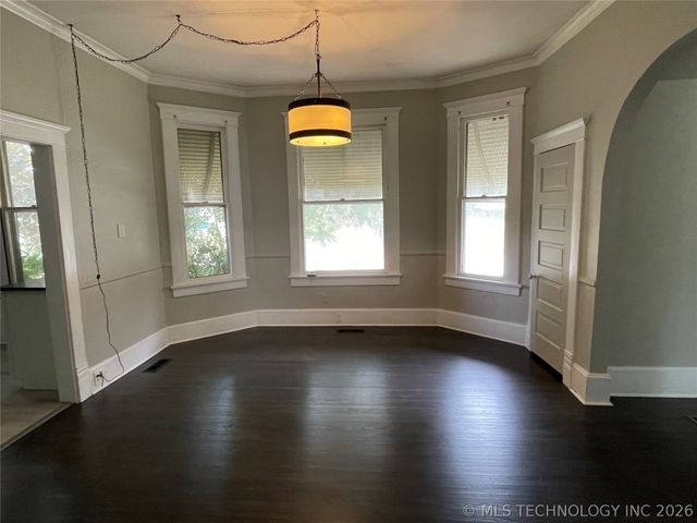 1347 S Florence Avenue, Tulsa, OK 74104