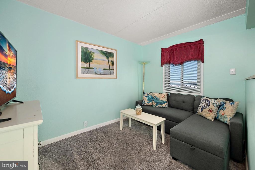 Image 13 of property listing at 11500 COASTAL HWY #1119, Ocean City, MD 21842