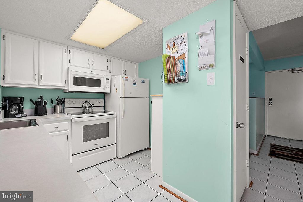 Image 27 of property listing at 11500 COASTAL HWY #1119, Ocean City, MD 21842
