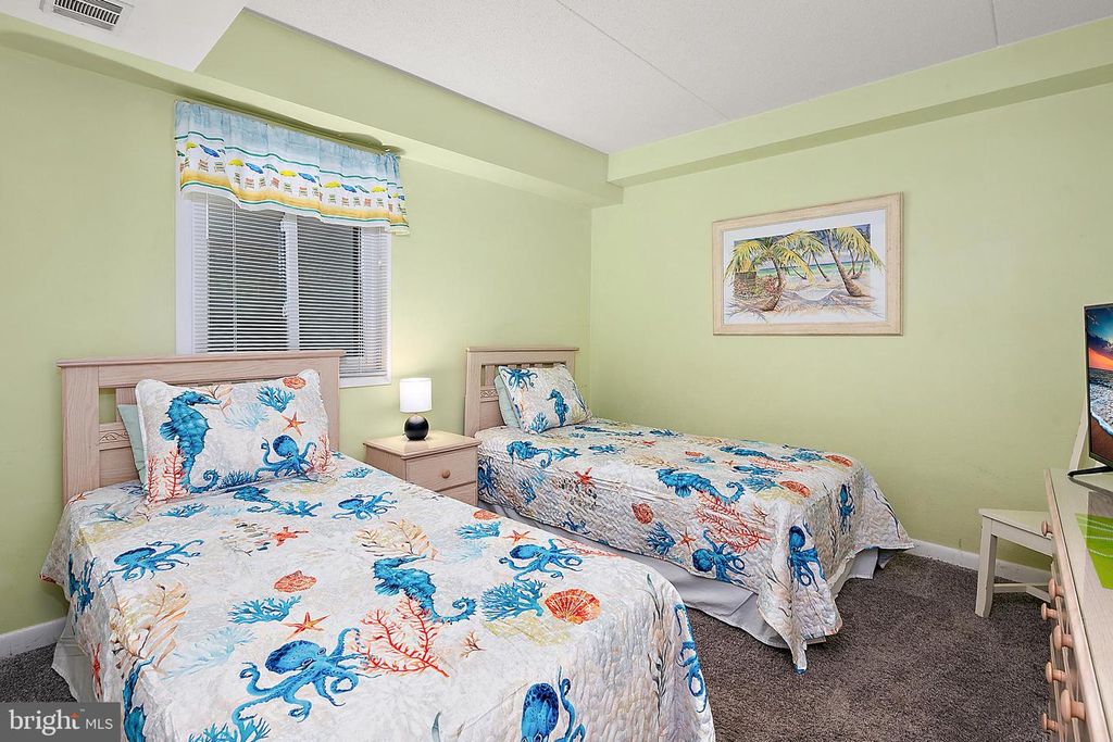 Image 38 of property listing at 11500 COASTAL HWY #1119, Ocean City, MD 21842