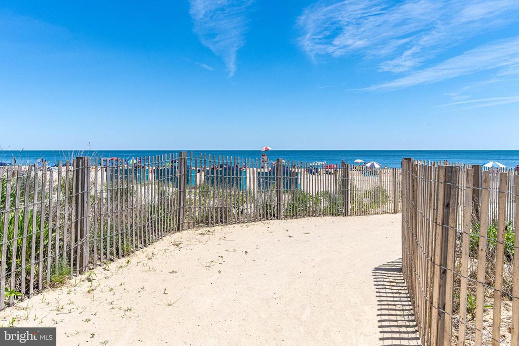 Image 69 of property listing at 11500 COASTAL HWY #1119, Ocean City, MD 21842