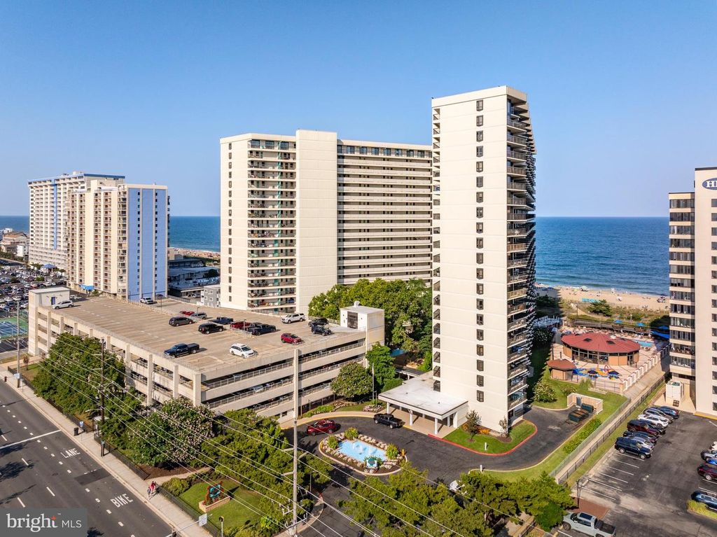 Image 8 of property listing at 11500 COASTAL HWY #1119, Ocean City, MD 21842