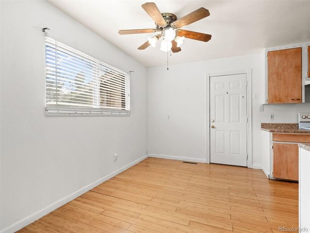 418 S Wheeling Way, Aurora, CO 80012