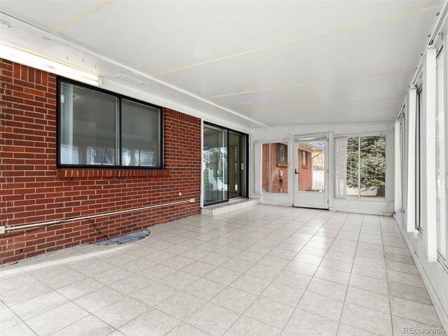 418 S Wheeling Way, Aurora, CO 80012