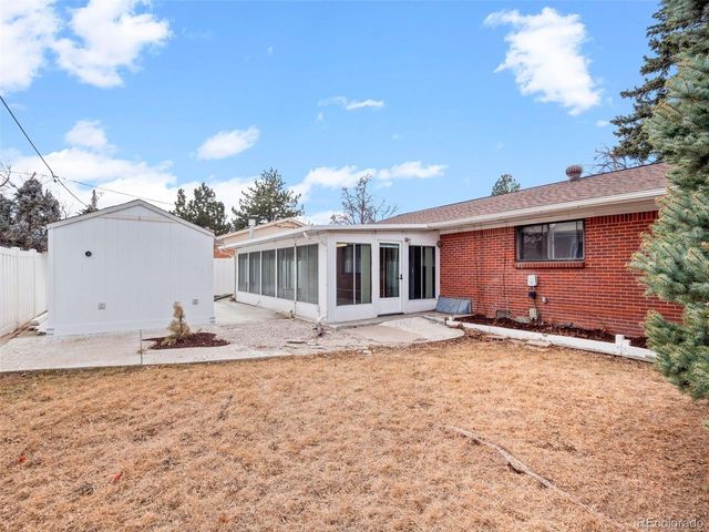 418 S Wheeling Way, Aurora, CO 80012