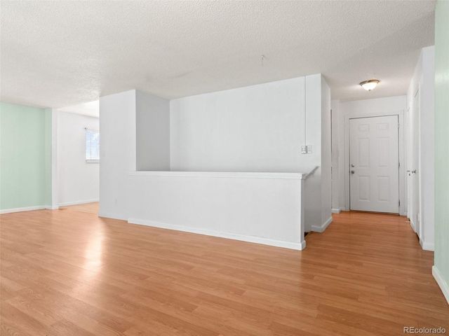 418 S Wheeling Way, Aurora, CO 80012