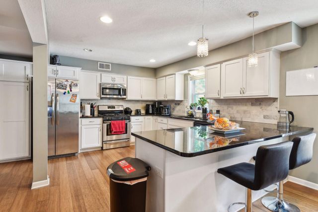 3023 Dupont Avenue S 2, Minneapolis, MN 55408