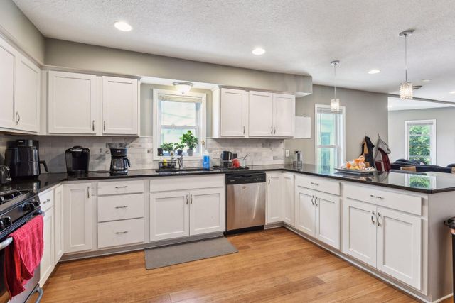 3023 Dupont Avenue S 2, Minneapolis, MN 55408