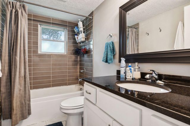3023 Dupont Avenue S 2, Minneapolis, MN 55408