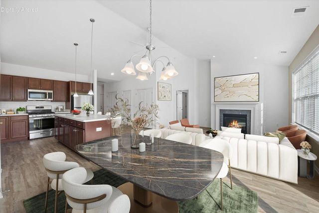 321 Bowing WAY, Lake Geneva, WI 53147