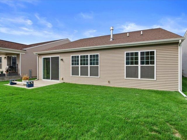 321 Bowing WAY, Lake Geneva, WI 53147