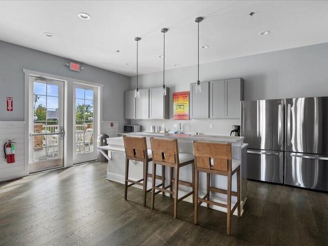 321 Bowing WAY, Lake Geneva, WI 53147