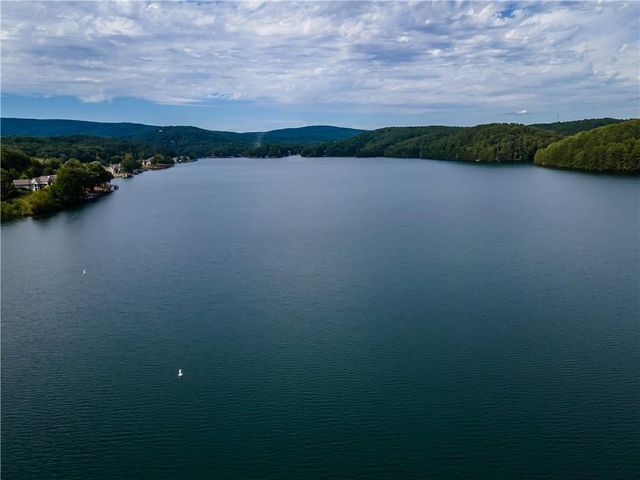 143 Sunset Peak Court, Waleska, GA 30183