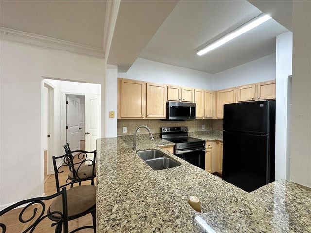 12843 MADISON POINTE CIRCLE 201, Orlando, FL 32821