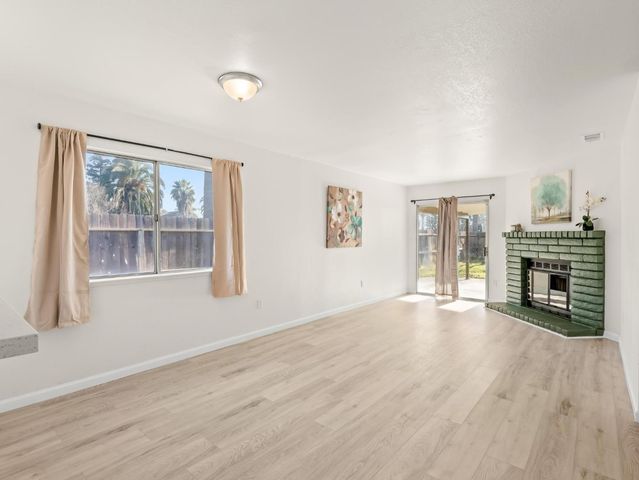 4359 W Cardiff Ave, Fresno, CA 93722