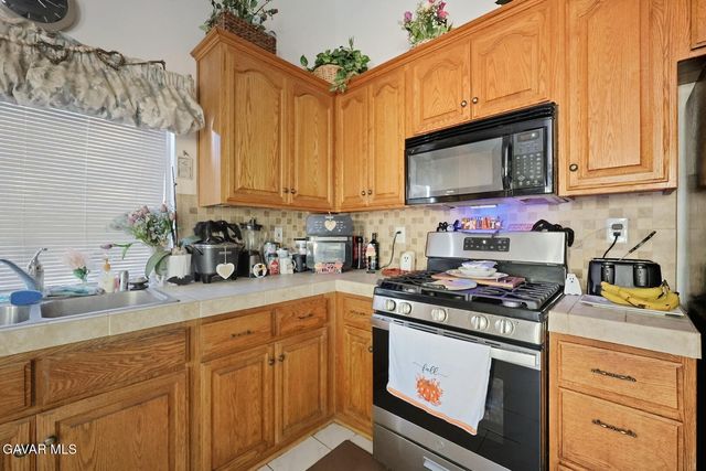 42918 Fanchon Ave Avenue, Lancaster, CA 93536