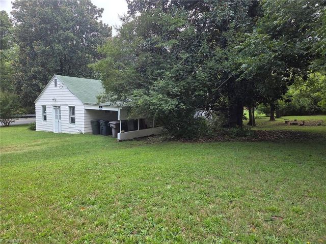 2601 Pershing Street, Greensboro, NC 27405