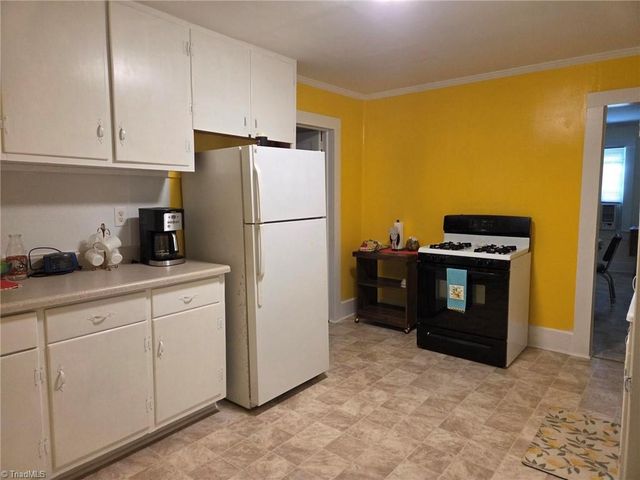 2601 Pershing Street, Greensboro, NC 27405