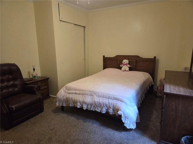 2601 Pershing Street, Greensboro, NC 27405