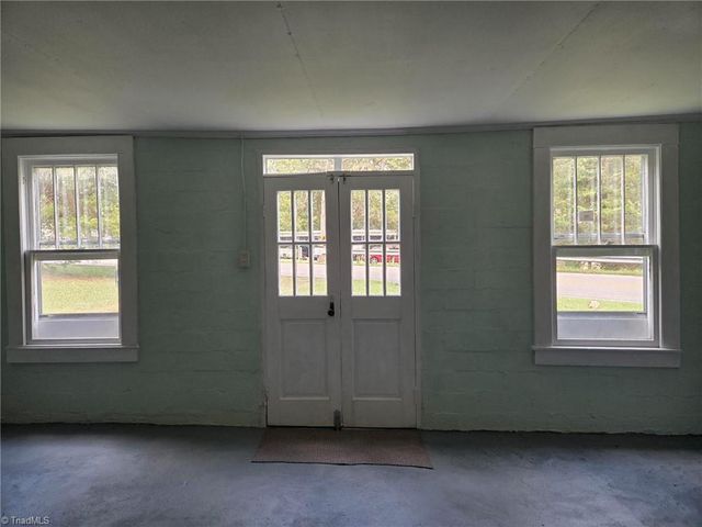 2601 Pershing Street, Greensboro, NC 27405