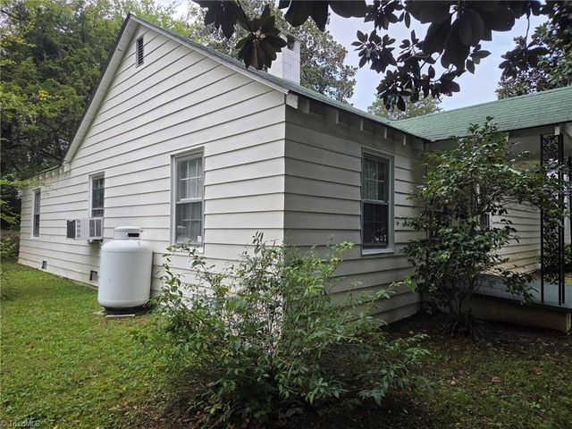 2601 Pershing Street, Greensboro, NC 27405