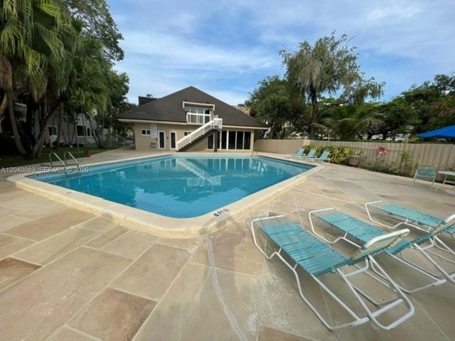 8103 Camino Real C-108, Miami, FL 33143