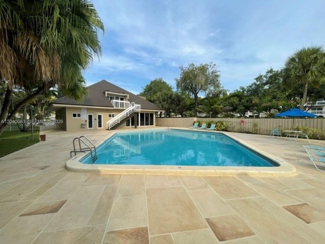 8103 Camino Real C-108, Miami, FL 33143