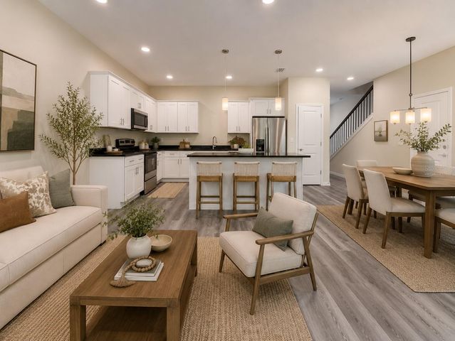 4345 CAMBIO GARDENS COURT, Tampa, FL 33610