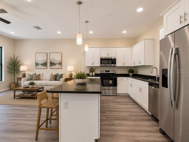 4345 CAMBIO GARDENS COURT, Tampa, FL 33610
