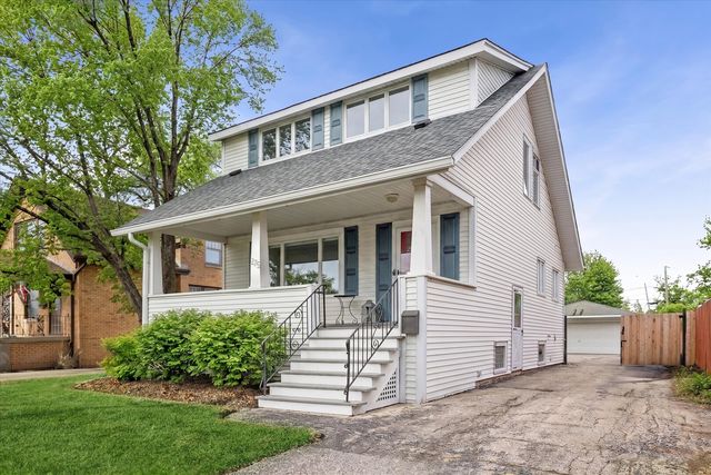 275 W North Avenue, Elmhurst, IL 60126