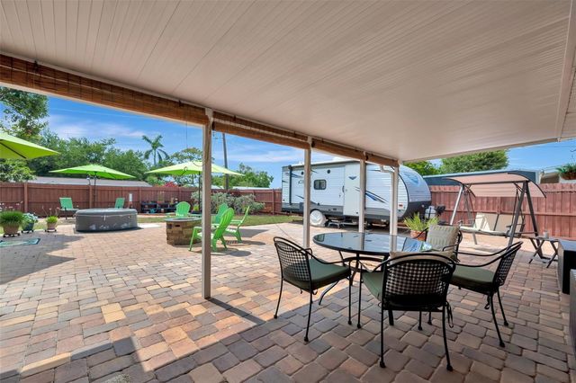 130 59TH STREET W, Bradenton, FL 34209