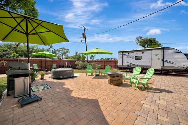 130 59TH STREET W, Bradenton, FL 34209