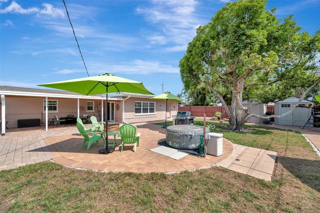 130 59TH STREET W, Bradenton, FL 34209