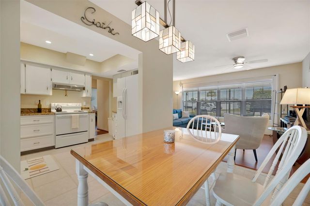 130 59TH STREET W, Bradenton, FL 34209