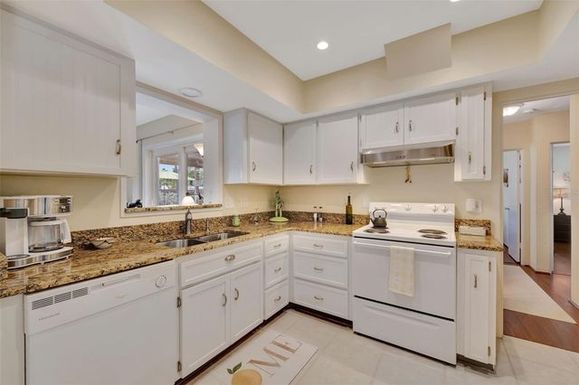 130 59TH STREET W, Bradenton, FL 34209