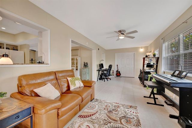 130 59TH STREET W, Bradenton, FL 34209