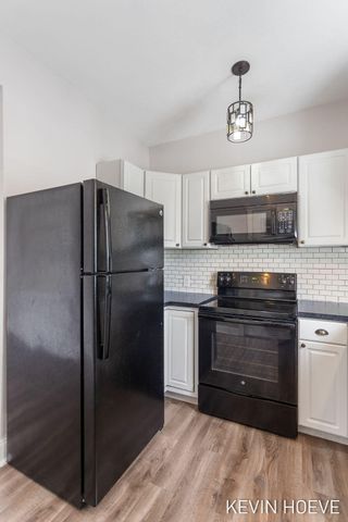 408 Van Raalte Avenue, Holland, MI 49423
